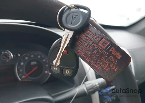 2008 Pontiac Torrent z USA, uszkodzony, nr VIN 2CKDL43F986279945